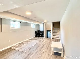 51 Winterfold Dr #2, Brampton, ON L6V3S8