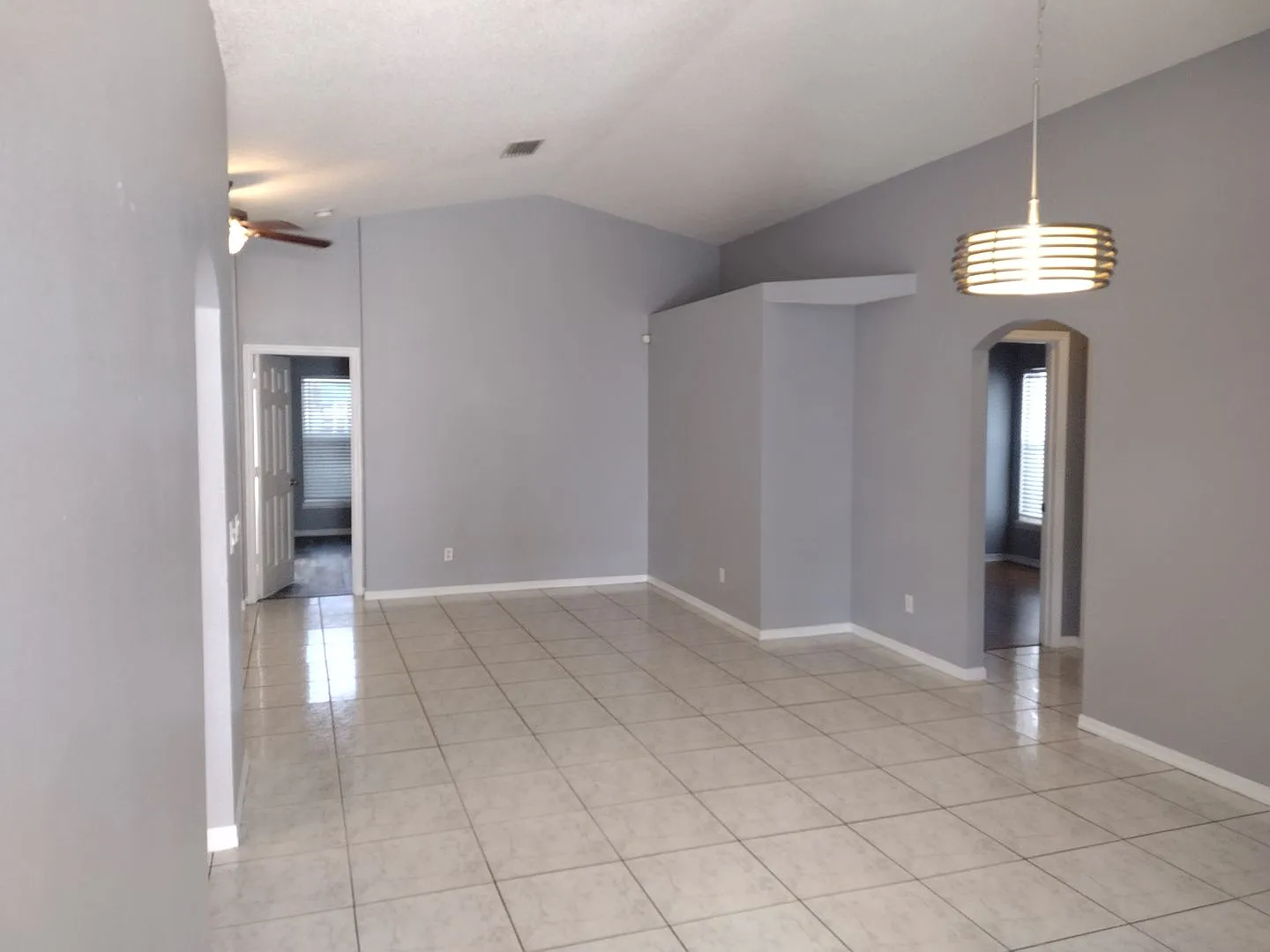 Beautiful 3 bedroom 2 bath home located in Southwest Orlando!! — Photo 3