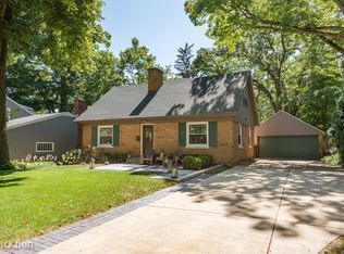 1425 Gilbert Ave, Downers Grove, IL 60515