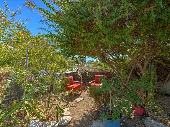 3rd image of 11621 Fireside Dr