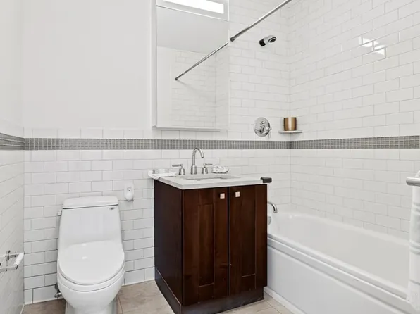 640 West 237th Street image 10 of 20