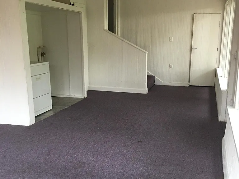 503 W Rickenbacker Dr — Photo 10