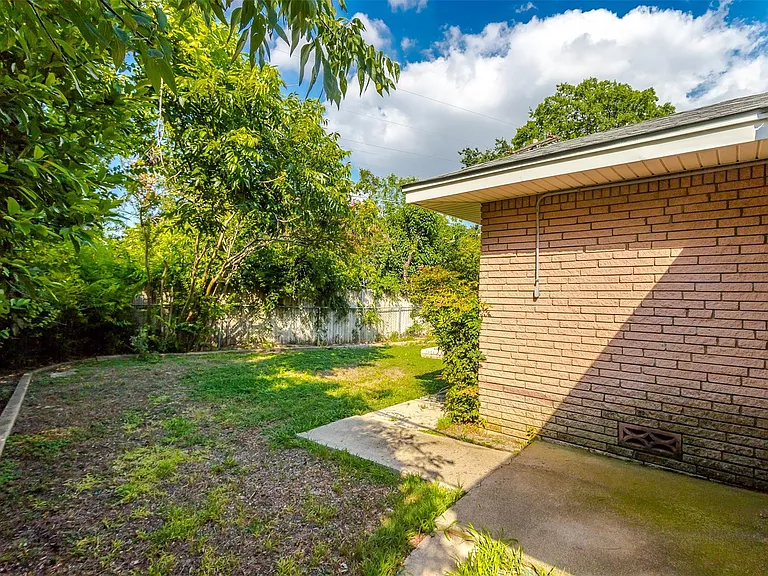 4808 Terrace Trl — Photo 22