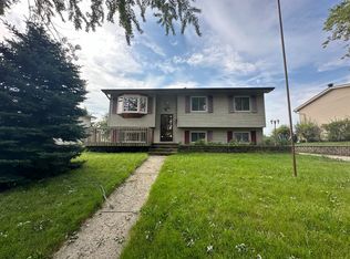 353 Appling Ln, Bolingbrook, IL 60440