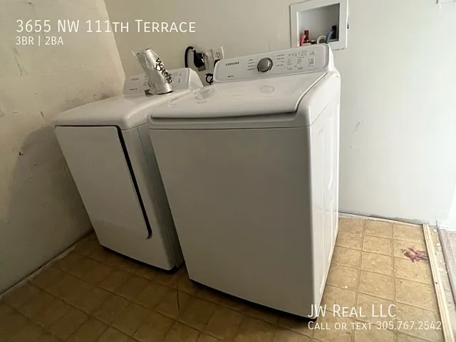 3655 NW 111th Ter — Photo 12