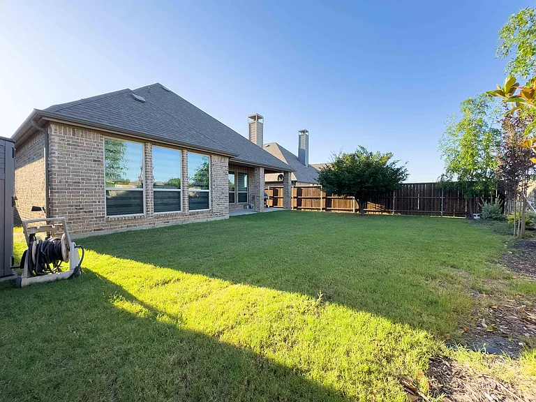 4449 Tall Knight Ln — Photo 38