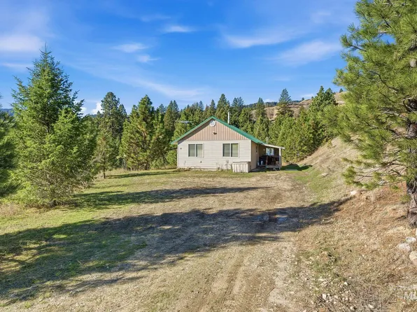 33 War Eagle Rd, Boise, ID 83716