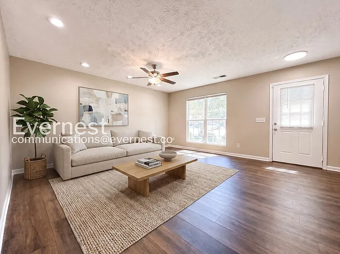 217 Meadowlark Pl — Photo 2