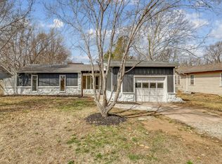 717 Pine St, Halstead, KS 67056