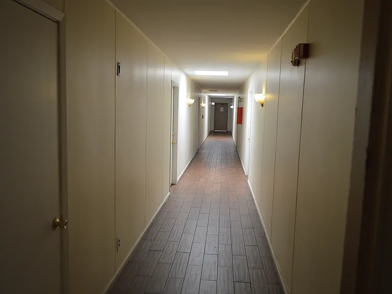 57 Washington Blvd #212 — Photo 29