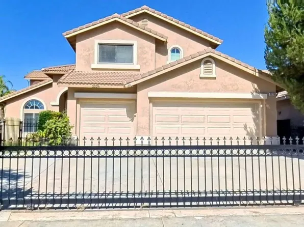 2226 Willowbrook Ln, Perris, CA 92571