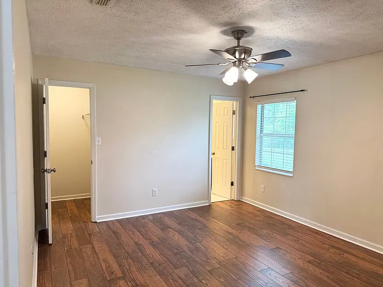 1181 Max Ct — Photo 33