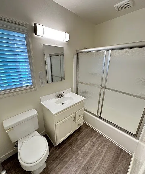142 Claremont Ave — Photo 11