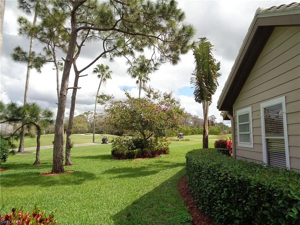 2 bed, 2.0 bath, 1449 sqft, $2,700 — Photo 3