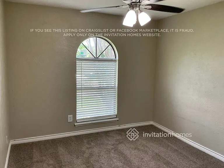 1217 Lombardy Dr — Photo 12