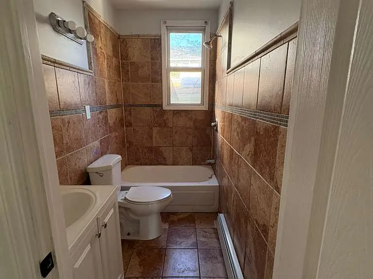 10 Rodwell Ave #4 — Photo 7