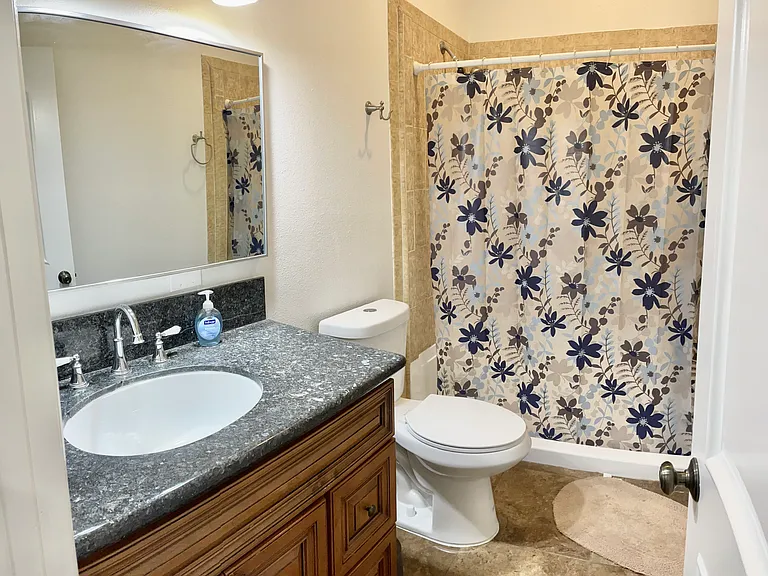 10102 Imperial Ave — Photo 11