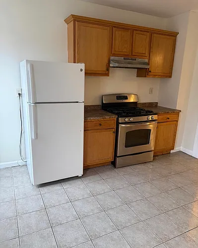 1018 Hancock Ave Photo 1