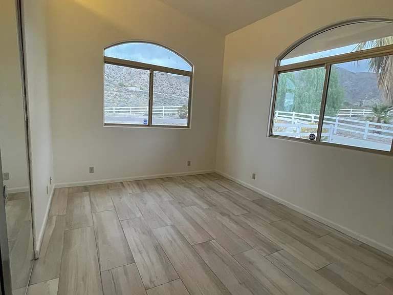 10745 Pinon Ave — Photo 20