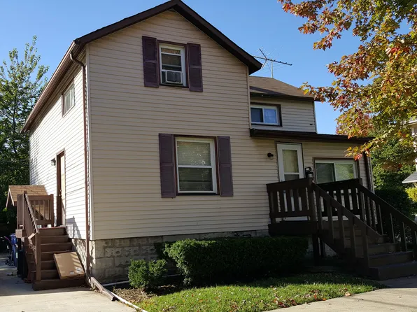 19 N Webster St APT 2, Naperville, IL 60540