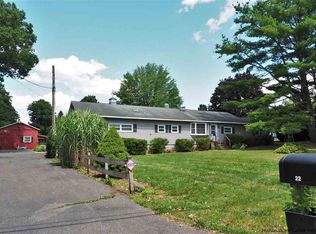 22 Fawn Rd, Saugerties, NY 12477