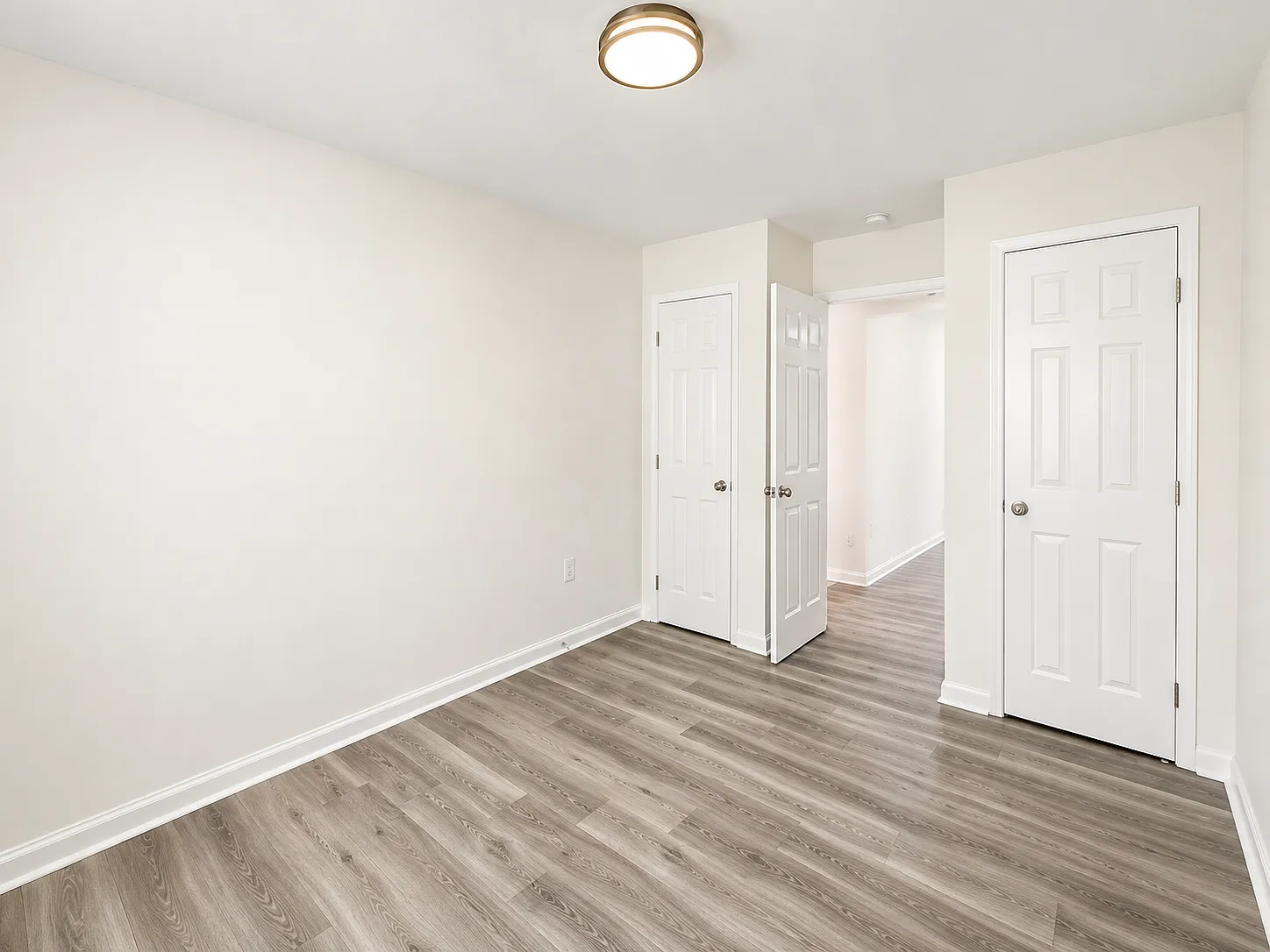 19 Maplewood Street - 1 — Photo 4