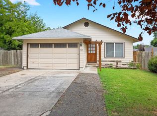 589 Clear View Way, Eagle Point, OR 97524