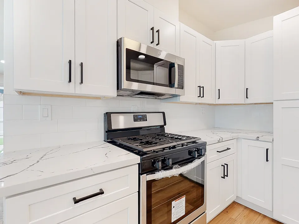 3036 Coolidge Ave #61