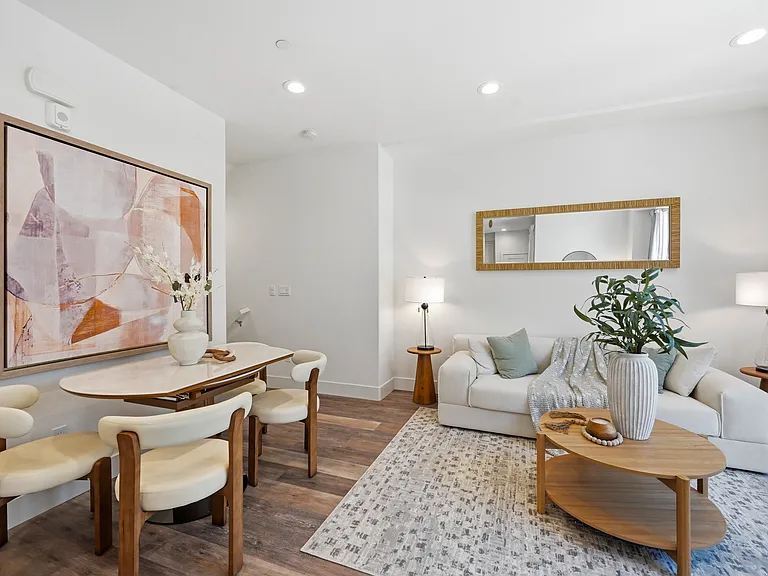 2027 Joshua Tree Cir — Photo 5