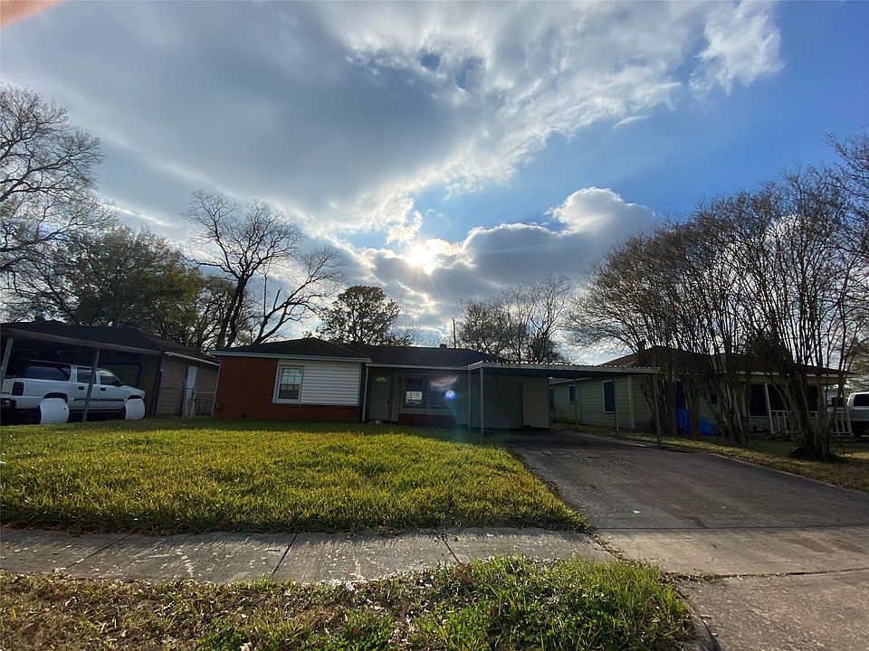 1st image of 106 Alastair Dr