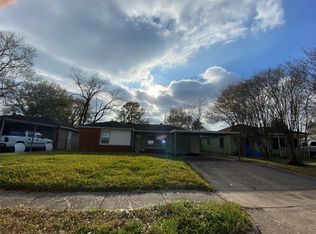 106 Alastair Dr, Pasadena, TX 77506