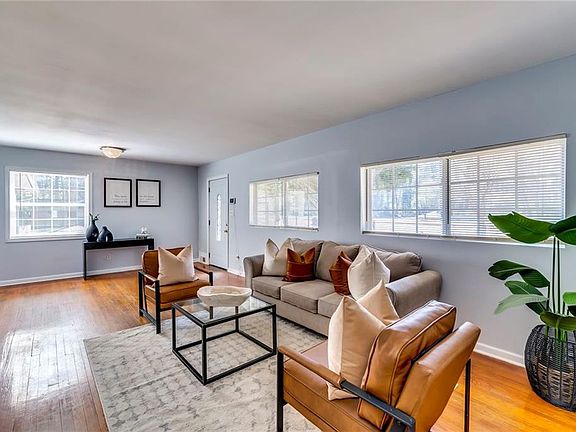 3rd image of 1584 S Hairston Rd