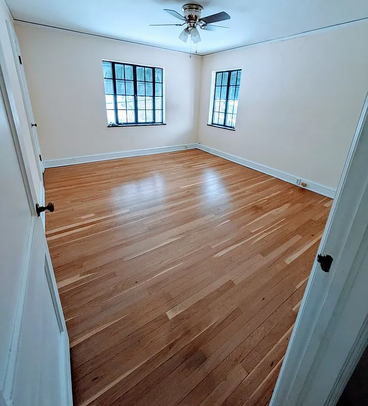 2 bed, 1.5 bath, 1300 sqft, $1,425 — Photo 3