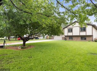 1245 Polk St S, Shakopee, MN 55379