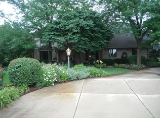 30W148 Forsythia Ln, Wayne, IL 60184