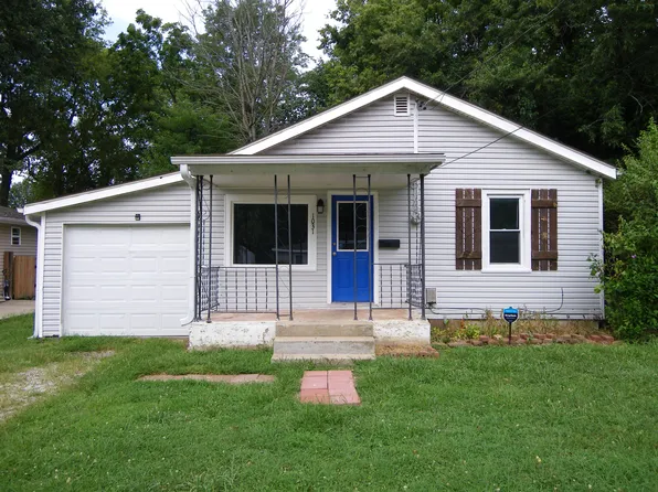1031 N Forest Avenue, Springfield, MO 65802