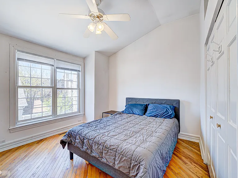 1517 W Irving Park Rd #CH — Photo 18