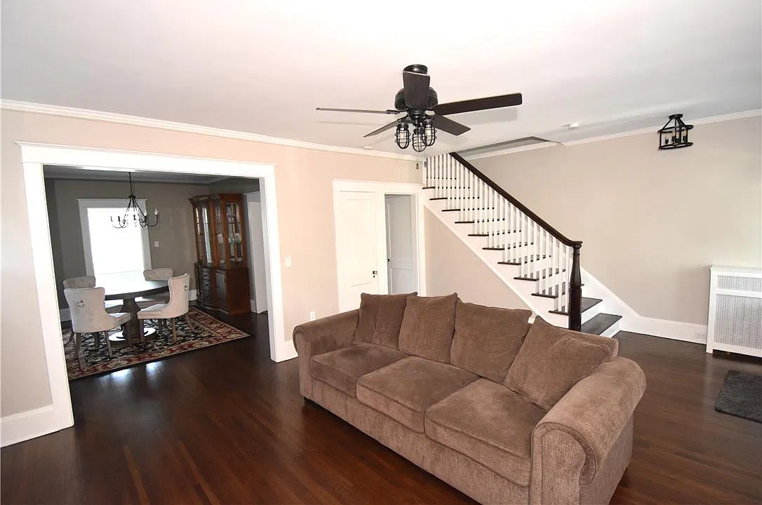 4 bed, 3.0 bath, 1651 sqft, $2,700 — Photo 4