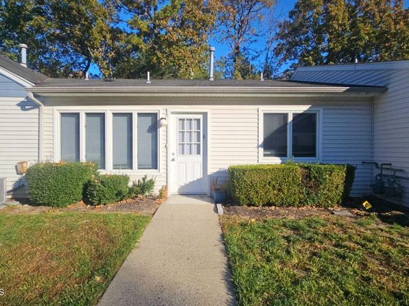 1700 State Highway 37 W #121-02