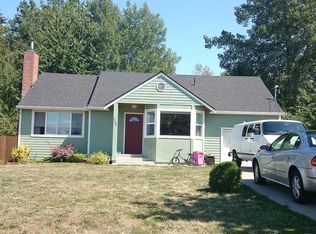 9822 41st Ave SW, Seattle, WA 98136