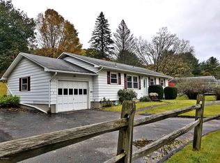 860 N Hoosac Rd, Williamstown, MA 01267