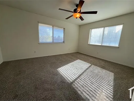 2602 Custer Pkwy #D — Photo 8