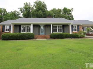 214 Pinewood Dr, Goldsboro, NC 27534