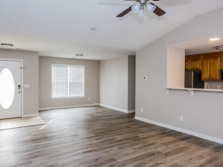 1641 Red Bird Cir — Photo 7