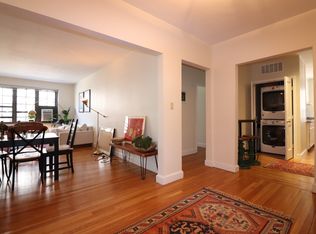 322 Tappan St #322, Brookline, MA 02445