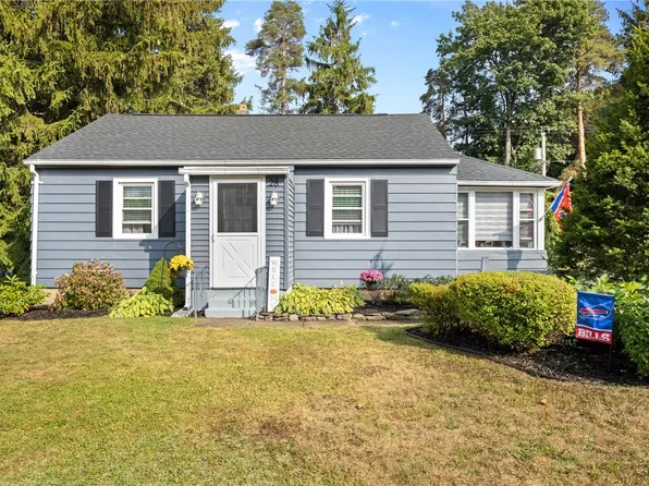 28 Coolidge Ave, Spencerport, NY 14559