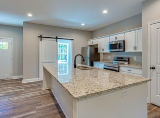 728 Forrest Park Dr, Lebanon, TN 37087