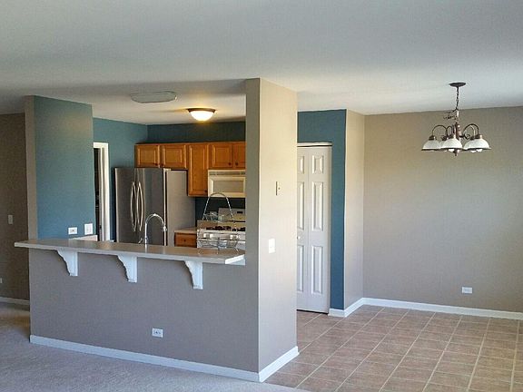 5th image of 2727 Cobblestone Dr