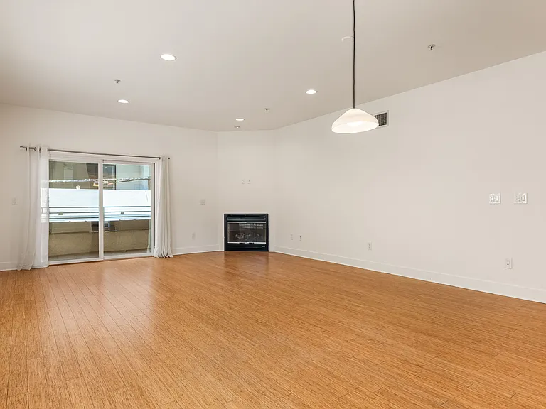 11831 Avon Way #202 — Photo 4