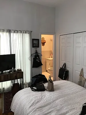 Rented by Flatiron Real Estate Advisors LLC | media 7